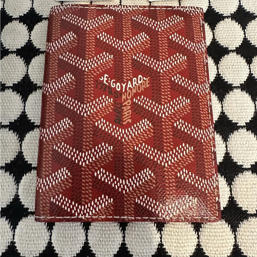 Goyard Red Card Holder Luxury Accessory - Picture 2 of 10